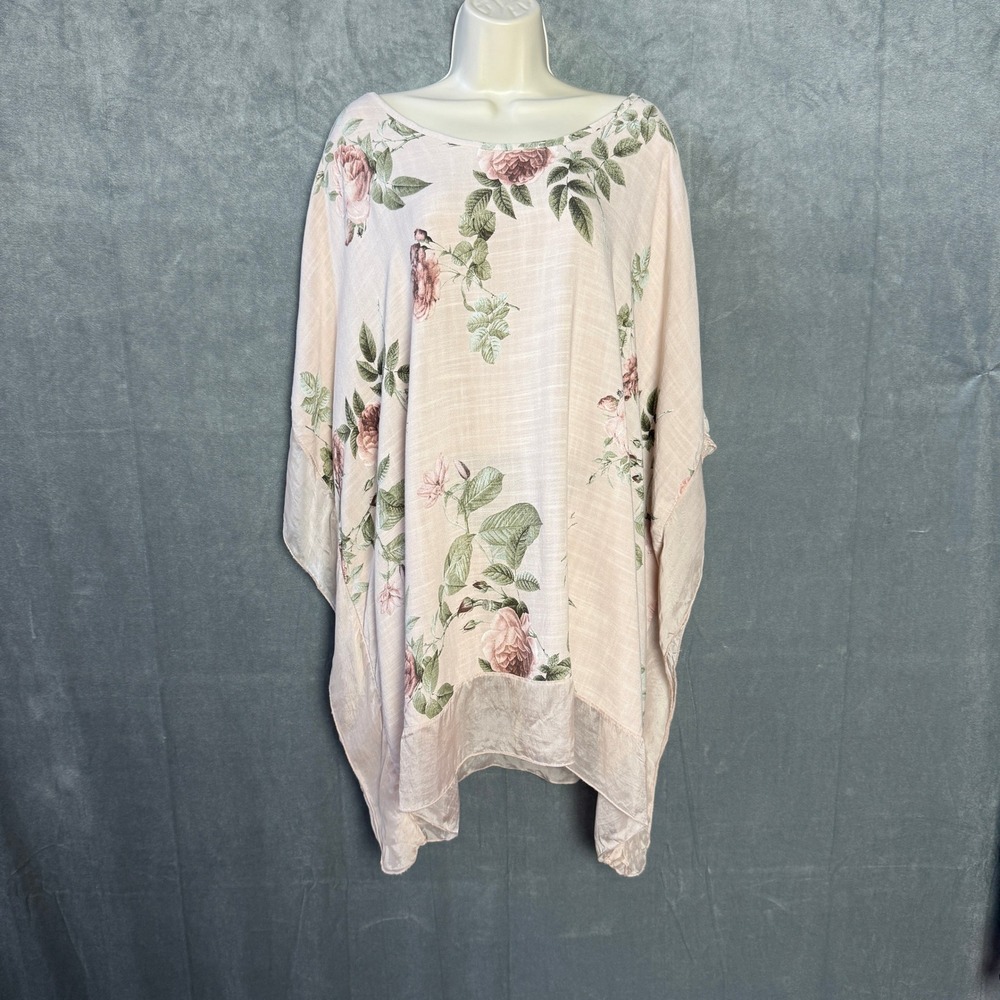 New Tempo Paris Silk Blend Floral Poncho Top S/M Oversize Pink Floral Italy